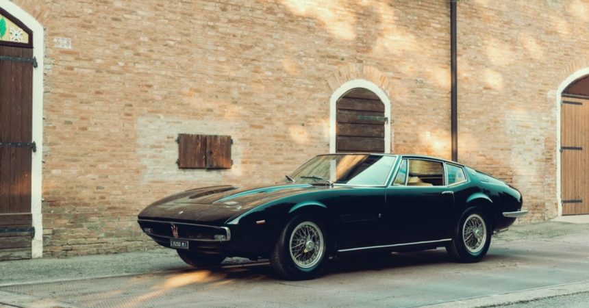 Il vento di Maserati Ghibli soffia da 55 anni