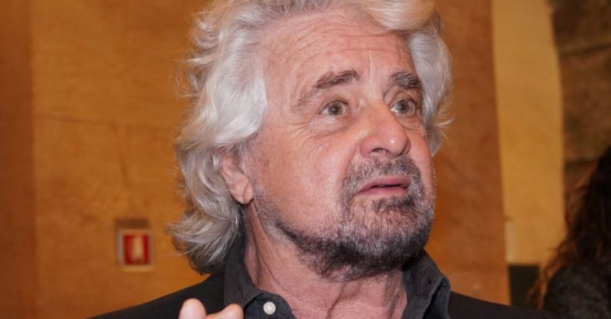 M5s, Grillo “Situazione complicata, ora riflessione e tutti in silenzio”