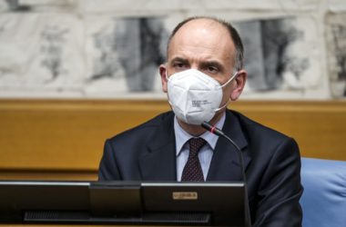 Bollette, Letta “Momento giusto per aiutare le famiglie e le imprese”