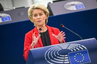 Ucraina, Von der Leyen “Inaccettabile l’aggressione russa”