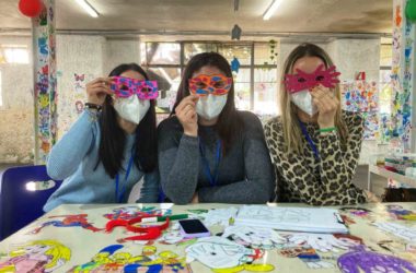 Covid, a Palermo vaccini in maschera al Padiglione dei bimbi alla Fiera