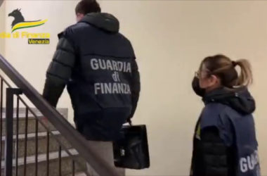 Venezia, la Guardia di finanza indaga su una frode iva da 8 mln