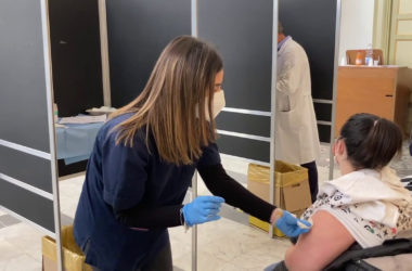 Covid, vaccini a suon di musica a Palermo