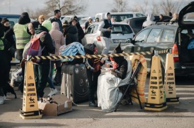 Ucraina, l’Ue chiede la protezione temporanea per chi fugge