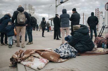 Città sotto bombe e missili in Ucraina, già un milione di profughi