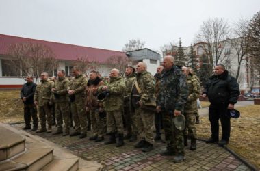 In Ucraina continuano i bombardamenti, Russia apre corridoi umanitari