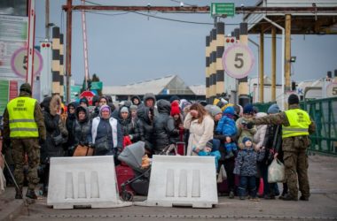 Ucraina, tra corridoi umanitari e trattative prosegue il conflitto