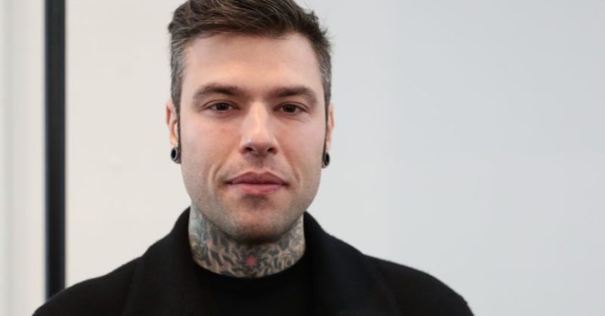 Fedez “Scoperto un raro tumore neuroendocrino del pancreas”