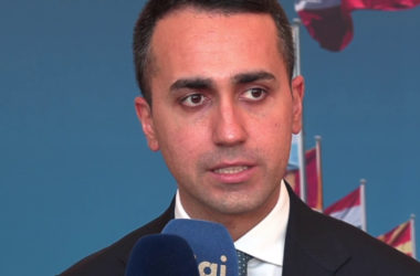 Ucraina, Di Maio: “La Nato lavora per la pace”