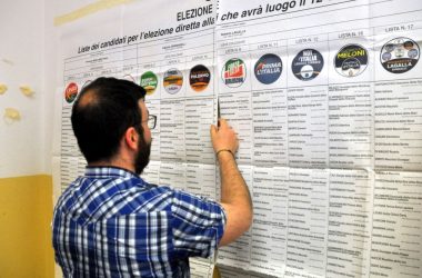 Alle 12 affluenza al 17% per le comunali, referendum al 6%