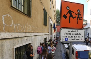 Pubblicate regole per ritorno a scuola, mascherine solo per fragili