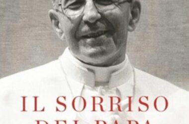 Arriva in libreria “Il sorriso del Papa”, la vita di Albino Luciani