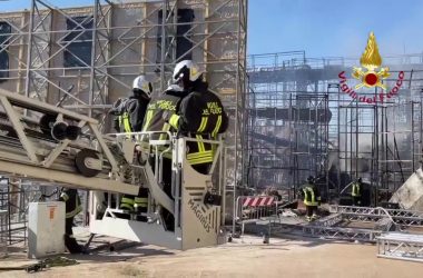 Roma, Spento l’incendio agli Studios di Cinecittà