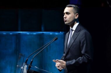 Di Maio “M5s ha tradito, non esiste più”