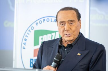 Berlusconi “La manovra è solo il primo passo, ora riforme strutturali”