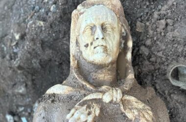 Roma, durante scavi trovata statua di Ercole nel Parco dell’Appia Antica