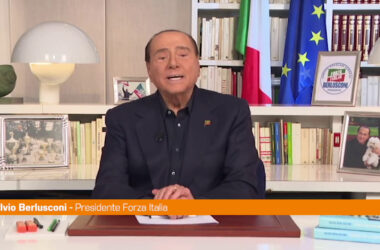 Berlusconi “Porteremo le pensioni minime a mille euro”