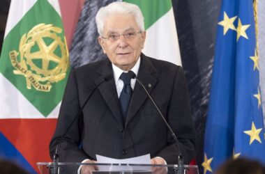 Mattarella “Polizia di Stato interpreta principi della Costituzione”