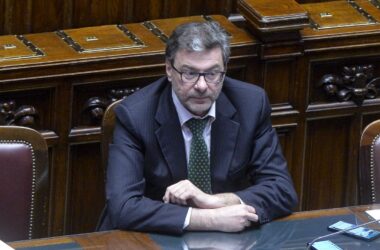 Giorgetti “L’Italia cresce, le imprese sono forti”