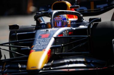 Verstappen in pole al Gp di Spagna, Sainz in prima fila