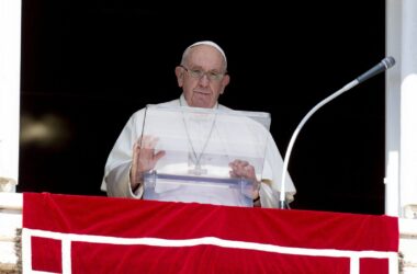 Papa Francesco all’Angelus “Grazie per vicinanza”