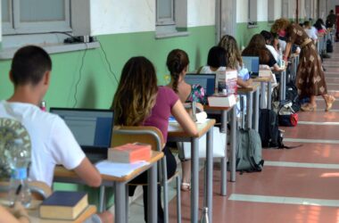 Maturità, Quasimodo, Moravia e Angela tra le tracce della prima prova