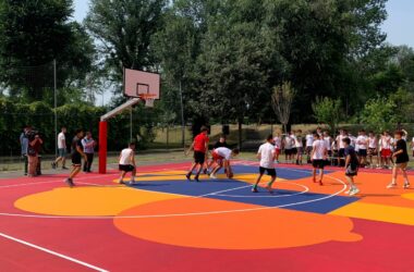 Basket, Kellogg con Belinelli inaugura un campo di quartiere a Milano