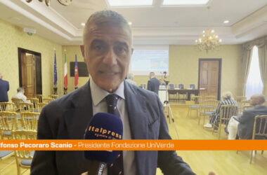 Pecoraro Scanio “Sostenere le isole minori per problema idrico”