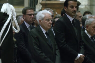 Mattarella ai funerali di Stato di Berlusconi