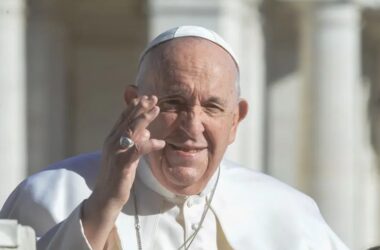 Papa “Il mondo ha bisogno di vera Europa e suo ruolo di paciere”