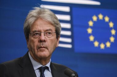 Ue, Gentiloni “Non partecipo a polemiche che danneggiano l’Italia”