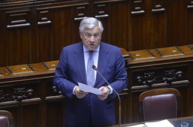 Migranti, Tajani “Serve una strategia globale di Unione Europea e Onu”