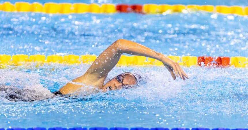 Quadarella regina mondiale dei 1500 sl, Settebello in semifinale