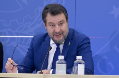 Navalny, Salvini “Giusto fare chiarezza, se ne occuperanno medici e giudici”