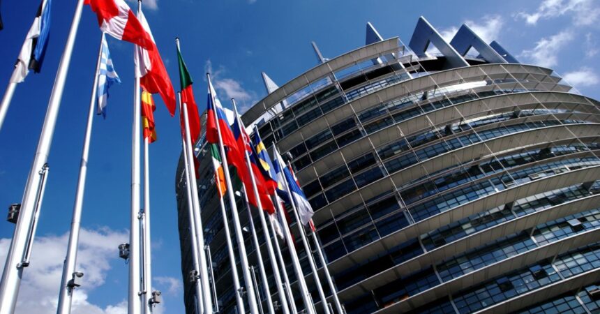 Via libera del Parlamento Europeo alla direttiva sulle case green