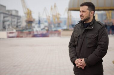 Ucraina, Zelensky “Serve una maggiore difesa aerea”