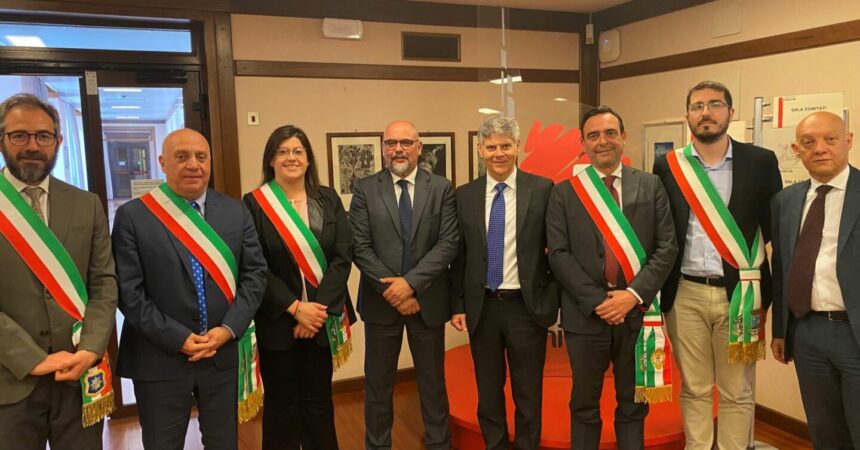 Unicredit sigla accordo con l’Associazione Italiana Città della Ceramica