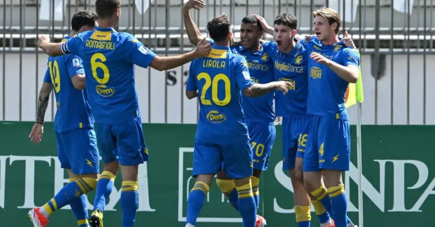 Il Frosinone vince 1-0 a Monza e si avvicina alla salvezza