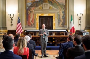 Ambasciatore Usa incontra la Scuola Politica “Vivere nella Comunità”