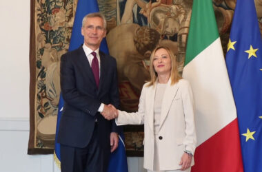 Meloni riceve Stoltenberg a Palazzo Chigi