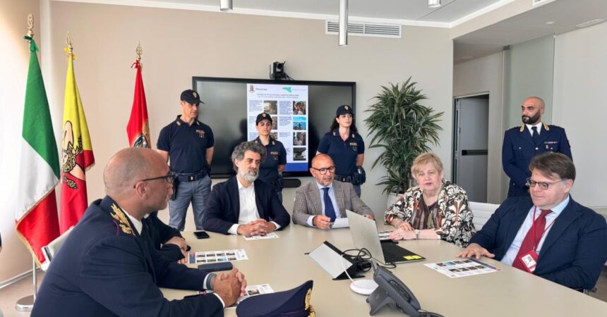 Aeroporto Catania, un flyer informativo per passeggeri e turisti