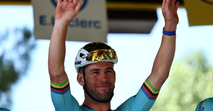 Cavendish vince 5ª tappa al Tour e fa 35, superato Merckx