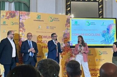 Siracusa premiata da CoReVe come Comune riciclone 2023