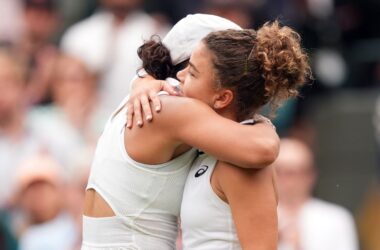 Keys si fa male e si ritira, Paolini ai quarti di Wimbledon