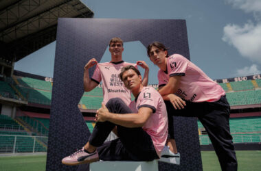 Il Palermo presenta la nuova maglia a New York