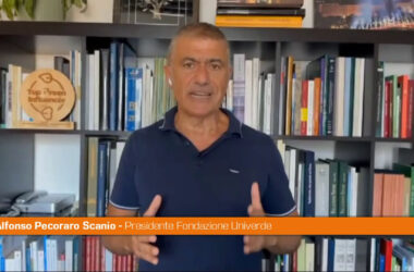 Pecoraro Scanio “Serve un commissario per l’emergenza mucillagine”