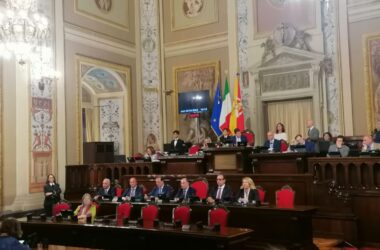 Regione, i nuovi assessori Barbagallo e Savarino giurano all’Ars