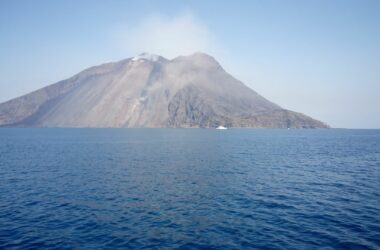 Musumeci “Scende da arancione a giallo il livello di allerta sullo Stromboli”