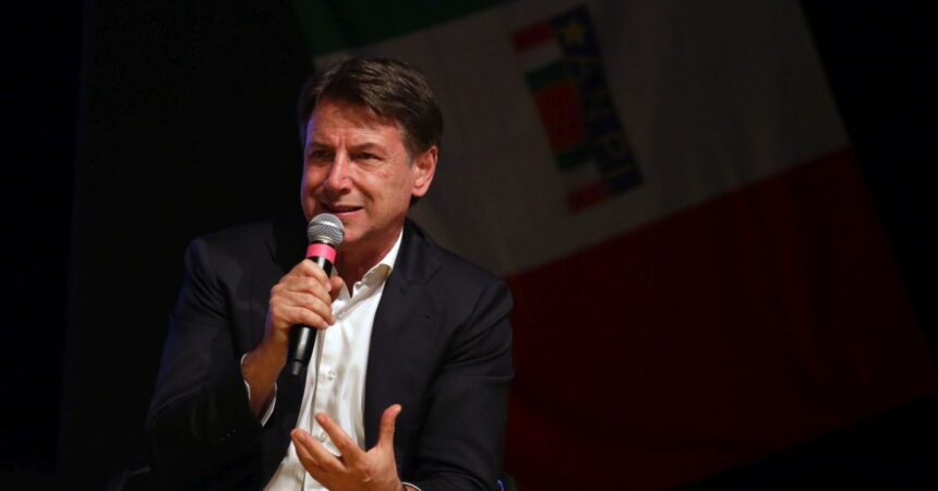 Conte “Impossibile stare con Renzi, ha capacità demolitorie”