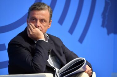 Calenda “Sì alla riforma ius scholae, bene la svolta dei Berlusconi”